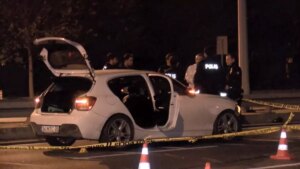 bakirkoyde polis takibinde kaza supheli yaralandi Uw5a8xJF.jpg