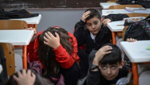 bursa ve kutahyada deprem tatbikati y89zKVms.jpg